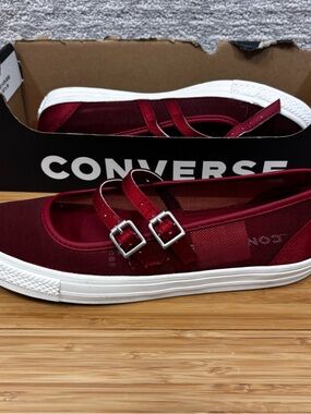 Converse Women's CTAS Dainty Mary Jane Shoes Red Woven US size 7 Flats Buckle